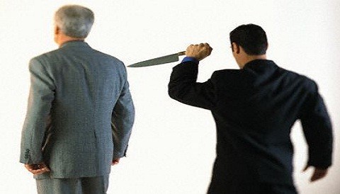 ¿Victimado en vez de victimario? ¿Victimado en vez de victimario?