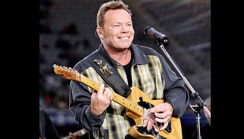 Ali Campbell llegó a Lima