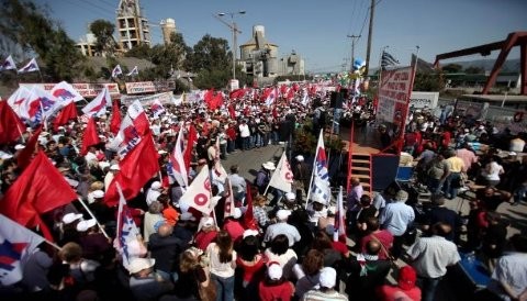 Las protestas marcan el Día del Trabajo en Europa