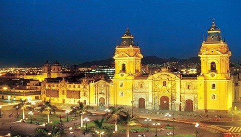 Lima entre los diez mejores destinos turísticos del continente en 2012