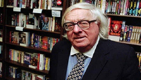 Ray Bradbury: 'La digitalización no es la solución propiamente dicha, la cuestión es cómo se la utiliza'