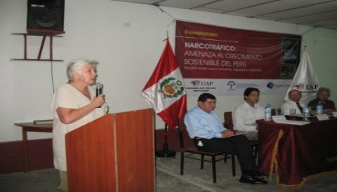 DEVIDA presentó estrategia de lucha contra las drogas a las autoridades de la región San Martín