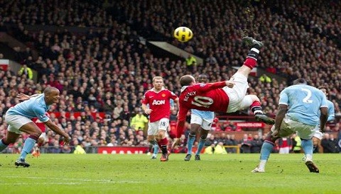 ¿Cree que la 'chalaca' de Wayne Rooney al City es el mejor gol de la historia de la Premier League?