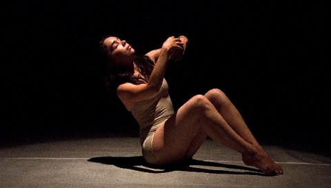 Vannia Ibargüen presenta danza 'Mujer Habitada' en Miraflores