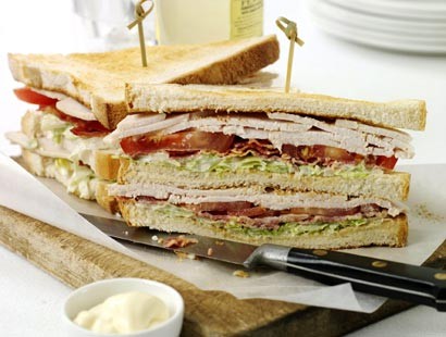 Nombran a París la ciudad más cara para un Club Sandwich