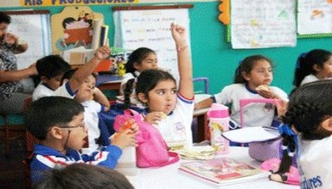 Ministerio de Educación distribuye más de 157 mil cuadernos de trabajo 'Aprendamos Jugando'