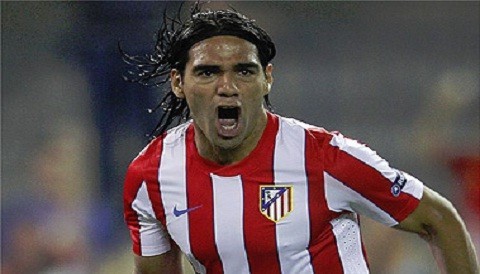 Chelsea pretende a Falcao con dinero y pase de Fernando Torres