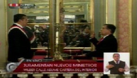 Ollanta Humala tomó juramento a ministros de Defensa, Interior y Producción