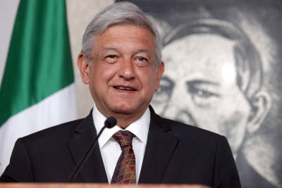 López Obrador realiza visita a Mazatlán