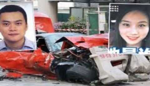 Choque de un Ferrari causa revuelo en YouTube (Video)
