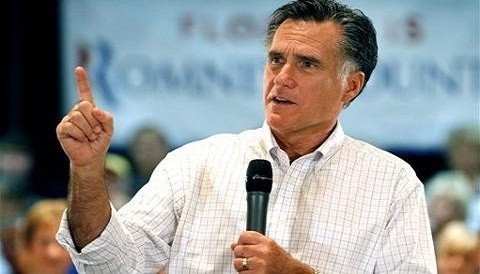 Mitt Romney expone su política educativa en escuela de Filadelfia