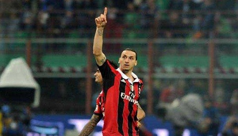 Zlatan Ibrahimovic aseguró su continuidad en el AC Milan