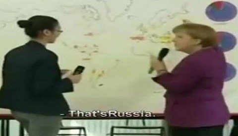 Angela Merkel fue punto de burlas de escolares (Video)