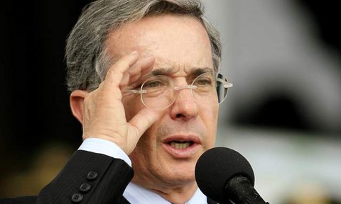 Ex presidente de Colombia apuesta un ceviche por una bandeja paisa