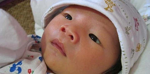 [FOTO] Este bebé costará más de 200 mil dólares a una familia china