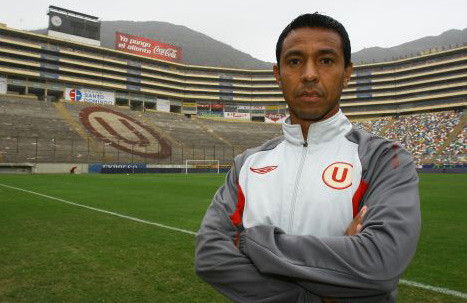 Confirmado: Nolberto Solano es el nuevo técnico de la U