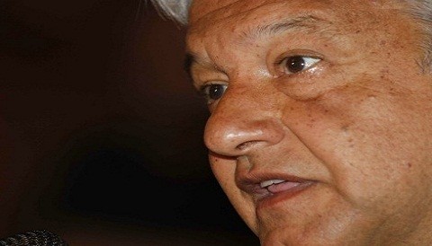 López Obrador a maestros: la educación mexicana necesita mejorar