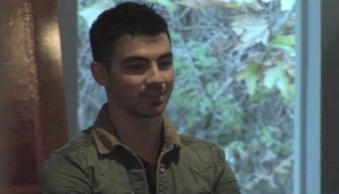 Joe Jonas echó flores a Demi Lovato en The Factor X