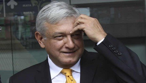 López Obrador: Peña Nieto va en picada