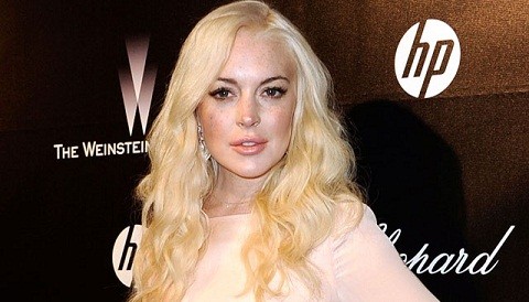 [FOTO] Lindsay Lohan se sumerge en el papel de Elizabeth Taylor