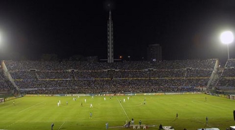 Eliminatorias Brasil 2014: Se agotaron las entradas para el encuentro Uruguay vs Perú