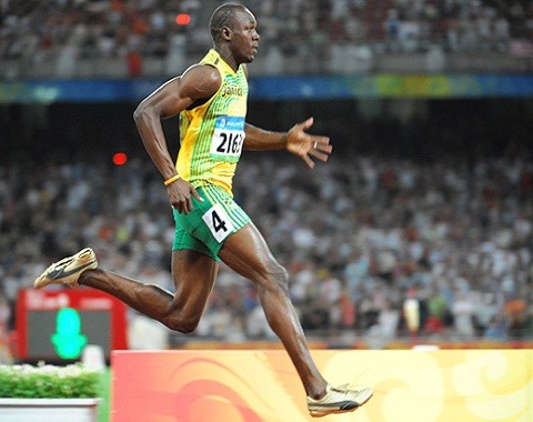 [VIDEO]: Usain Bolt volvió a demostrar que es el hombre más veloz del mundo