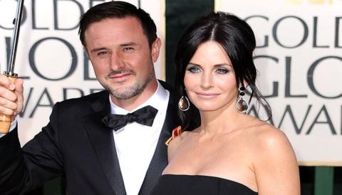 Actor David Arquette solicita el divorcio a actriz Courteney Cox