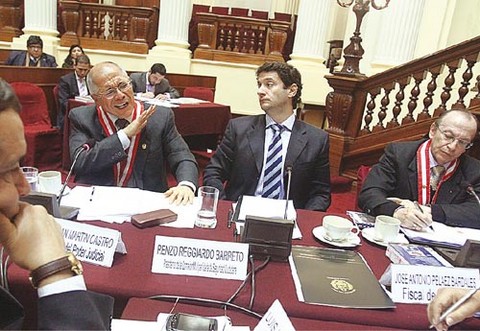 Presidente del PJ y Fiscal de la Nación responderán hoy ante el Congreso por 'chuponeo' a Galarreta