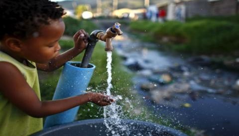 Argentina: Agua potable se encuentra envenenada