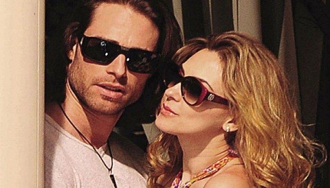 La boda de Aracely Arámbula y Sebastián Rulli no tendría valor legal