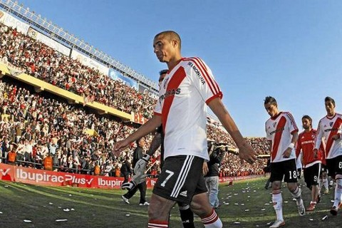 [VIDEO] River Plate perdió y complicó su ascenso a primera división