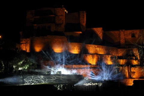 Jean Pierre Magnet y Serenata de los Andes iniciaron las Fiestas Jubilares de Cusco