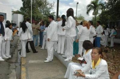 El crecimiento de los ingresos de los médicos se desaceleró en 2011