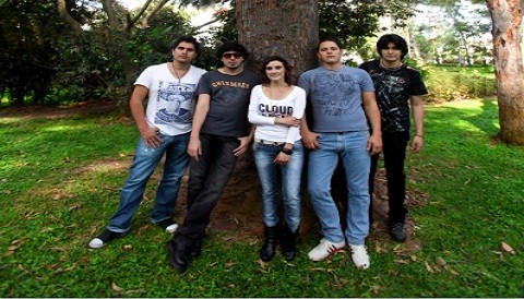 Banda peruana 'Caoba' celebra sus tres años de música con lanzamiento de nuevo disco
