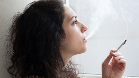 Fumar aumentaría riesgo de cáncer de piel