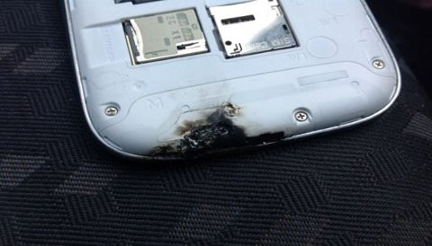 [FOTOS] Este Galaxy S III se autodestruirá en 321