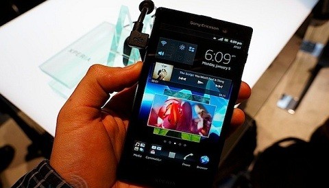 Sony Mobile lanzó comercial para presentar Xperia ion