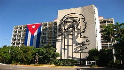 Cuba: Eppur si move