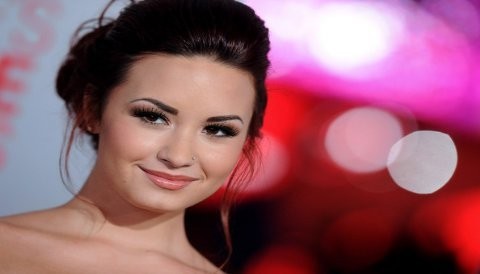 [FOTOS] Demi Lovato lleva su Unbroken a Toronto