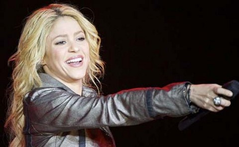 Shakira oculta su embarazo pues padecería de rara enfermedad