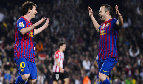 Andrés Iniesta: Messi debe llevarse nuevamente el Balón de Oro