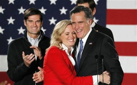 Esposa de Mitt Romney: campaña de Obama contra mi esposo es agresiva