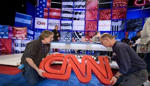CNN dedica programación semanal a Ucrania