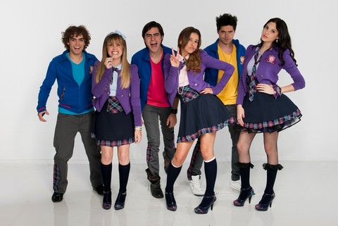 [México] Grachi y Miss XV lideran las nominaciones para los Kids' Choice Awards México 2012