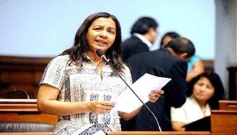 Marisol Espinoza por Cajamarca: no podemos seguir enfrentándonos peruanos contra peruanos