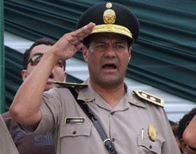 General Raúl Becerra rechazó denuncia de acoso sexual