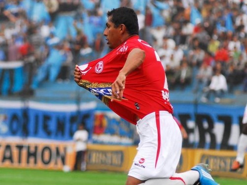 Chiroque se perderá el debut con el Aurich por la Sudamericana