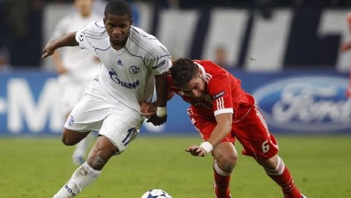 Europa League: Schalke con Farfán empató 0-0 ante el Steaua Bucarest