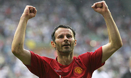 Giggs desea renovar con el Manchester United