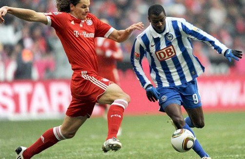 Bayern Munich derrotó 4 a 0 al Hertha de Berlín de Alfredo Morales